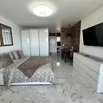 Alina's Nest *