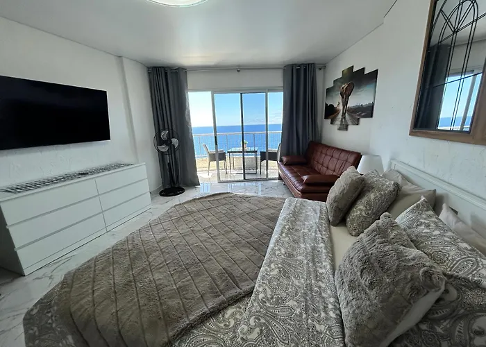 アパート Alina's Nest